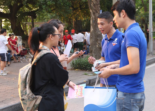 VNPT tại Hà Nội tổ chức chuỗi sự kiện “Tăng tốc độ internet - giá không đổi”