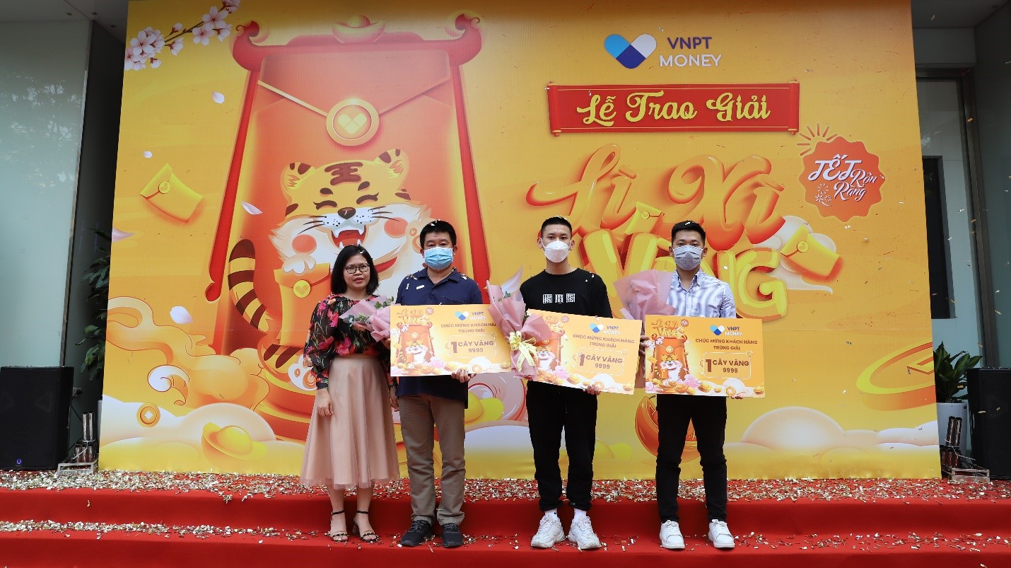 Lễ trao giải Lì xì vàng cùng VNPT Money