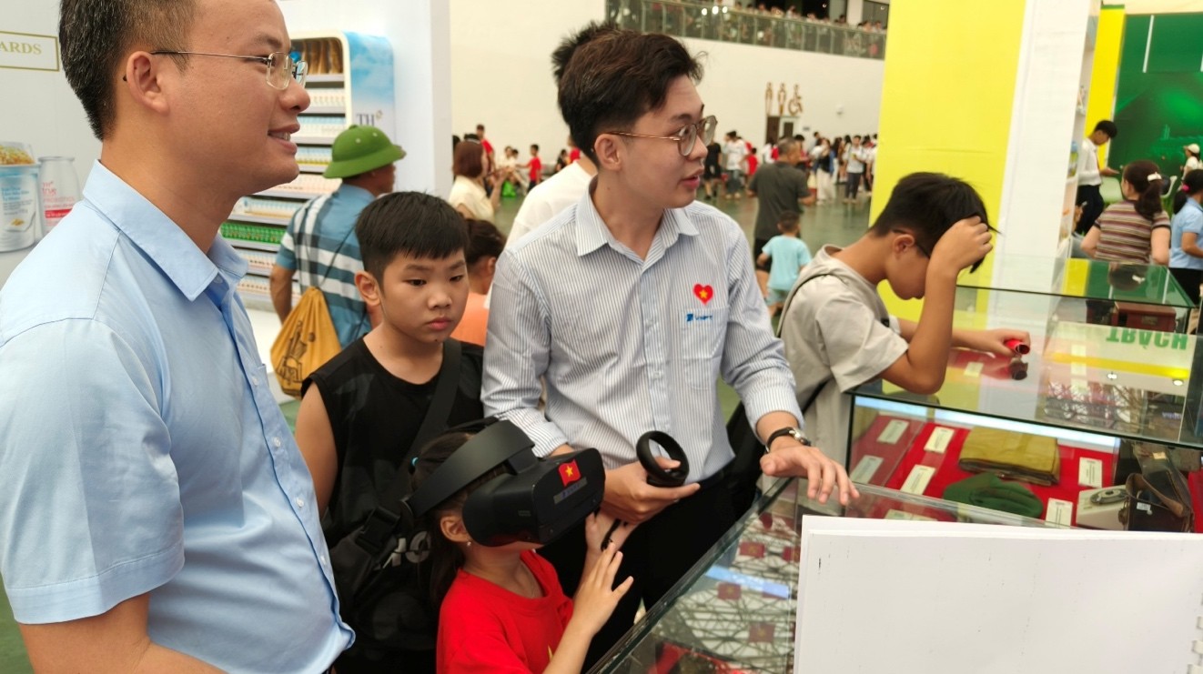 Tập đoàn VNPT được trao giải thưởng